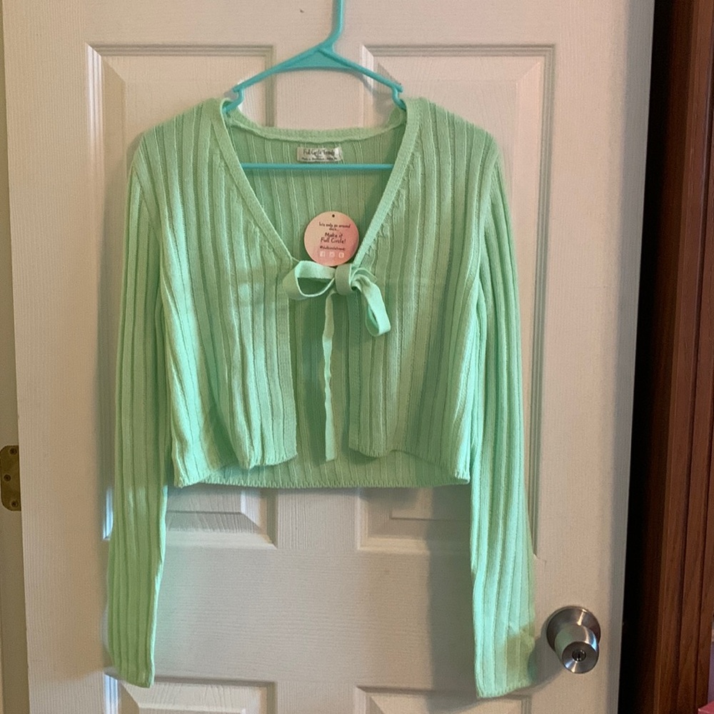 Full circle trends sweater jacket